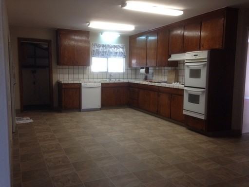 2057 Waycross Rd - Photo 3 of 5