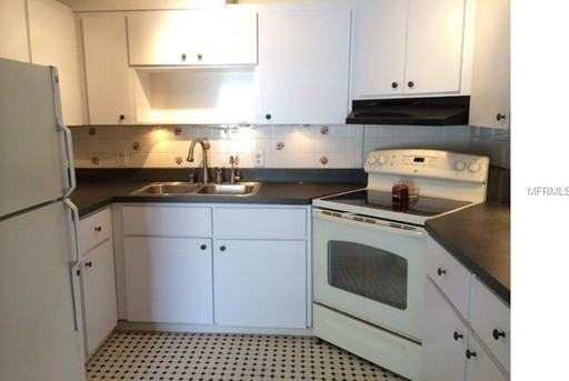 2316 Derbyshire Ave - Photo 3 of 7