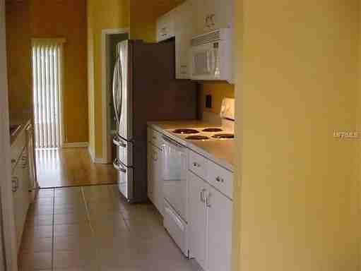 11000 Jenkins Ct - Photo 3 of 16