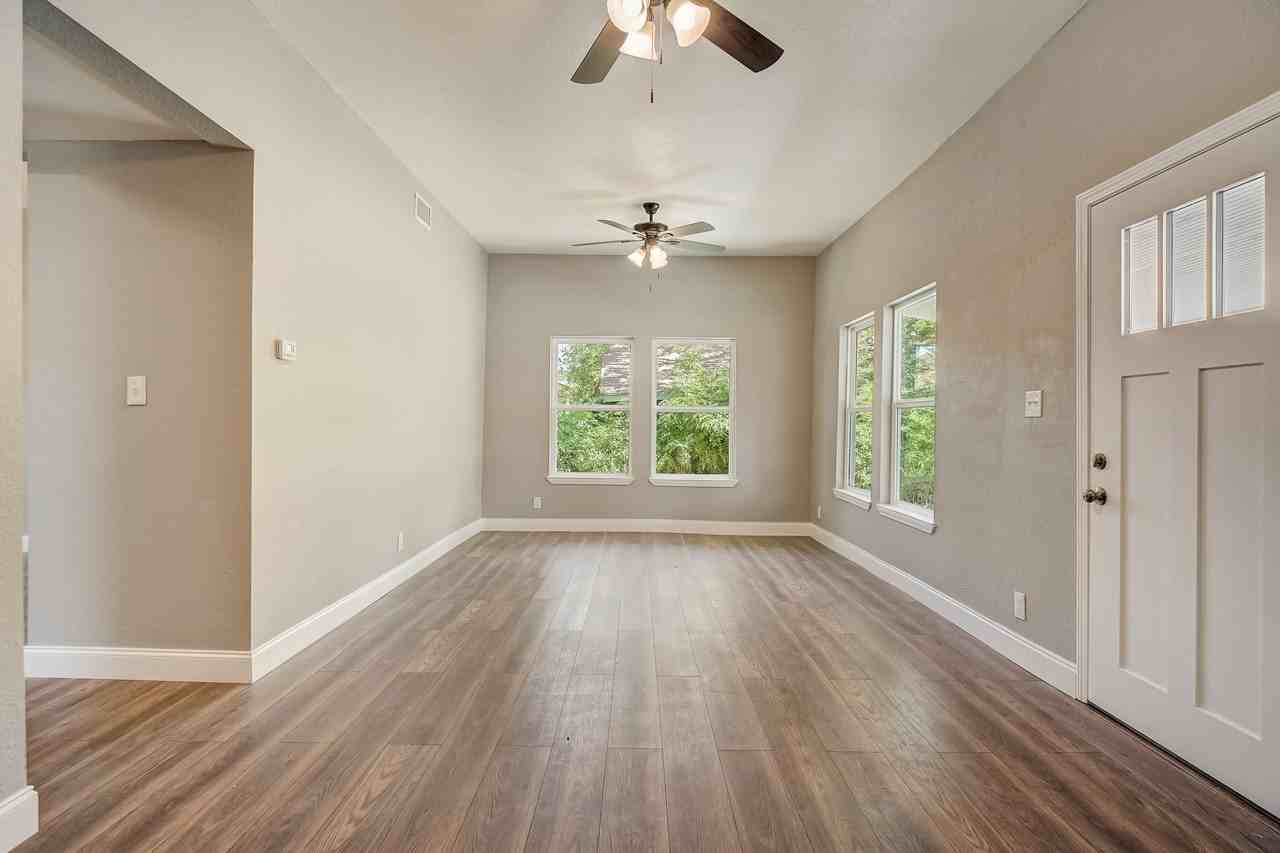 2215 Saint Anthony Ave #1 - Photo 3 of 20