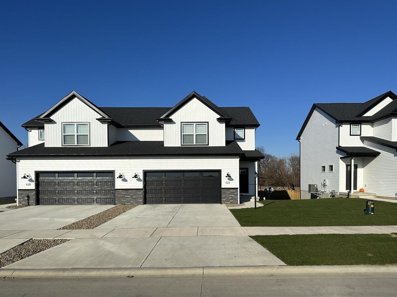 618 Rapp Dr #618 - Photo 4 of 26