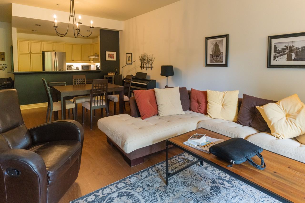180 Rue du Cercle des Cantons - Photo 3 of 23