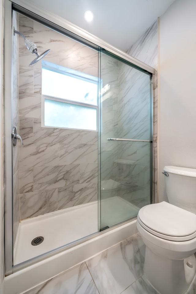 Live Oak St - Photo 7 of 15