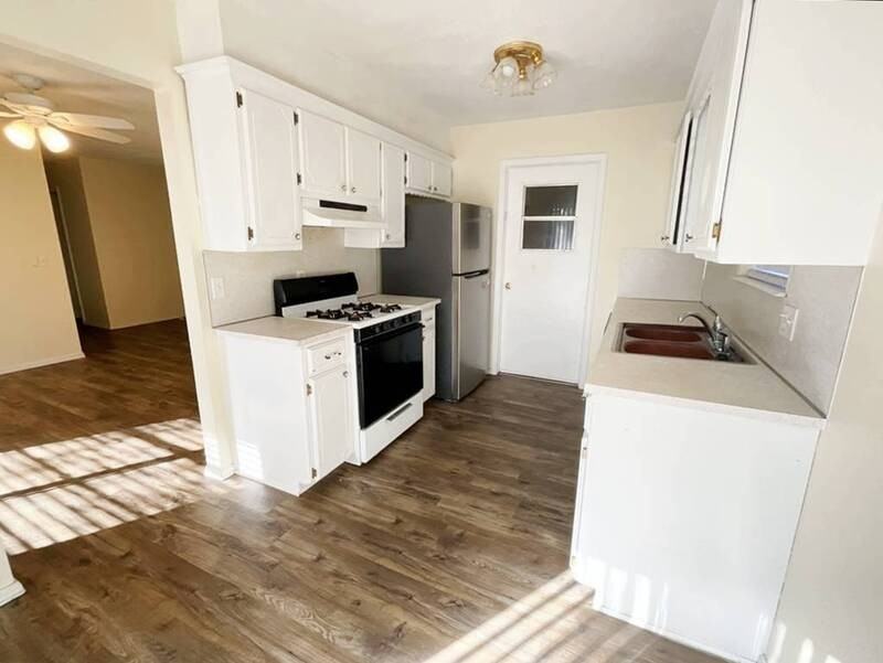 644 Woodland Way - Photo 3 of 9