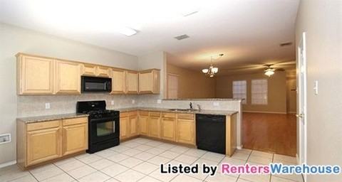 9104 Saratoga Rd - Photo 3 of 15