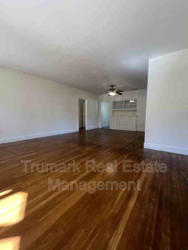 1887 Monte Vista St - Photo 5 of 21