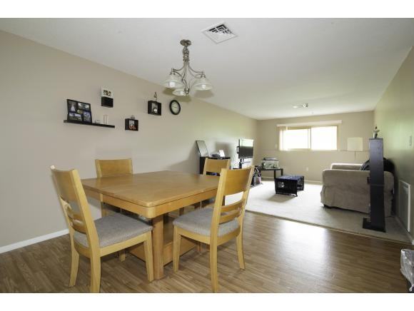 511 Abbott Farm Lane - Photo 3 of 18