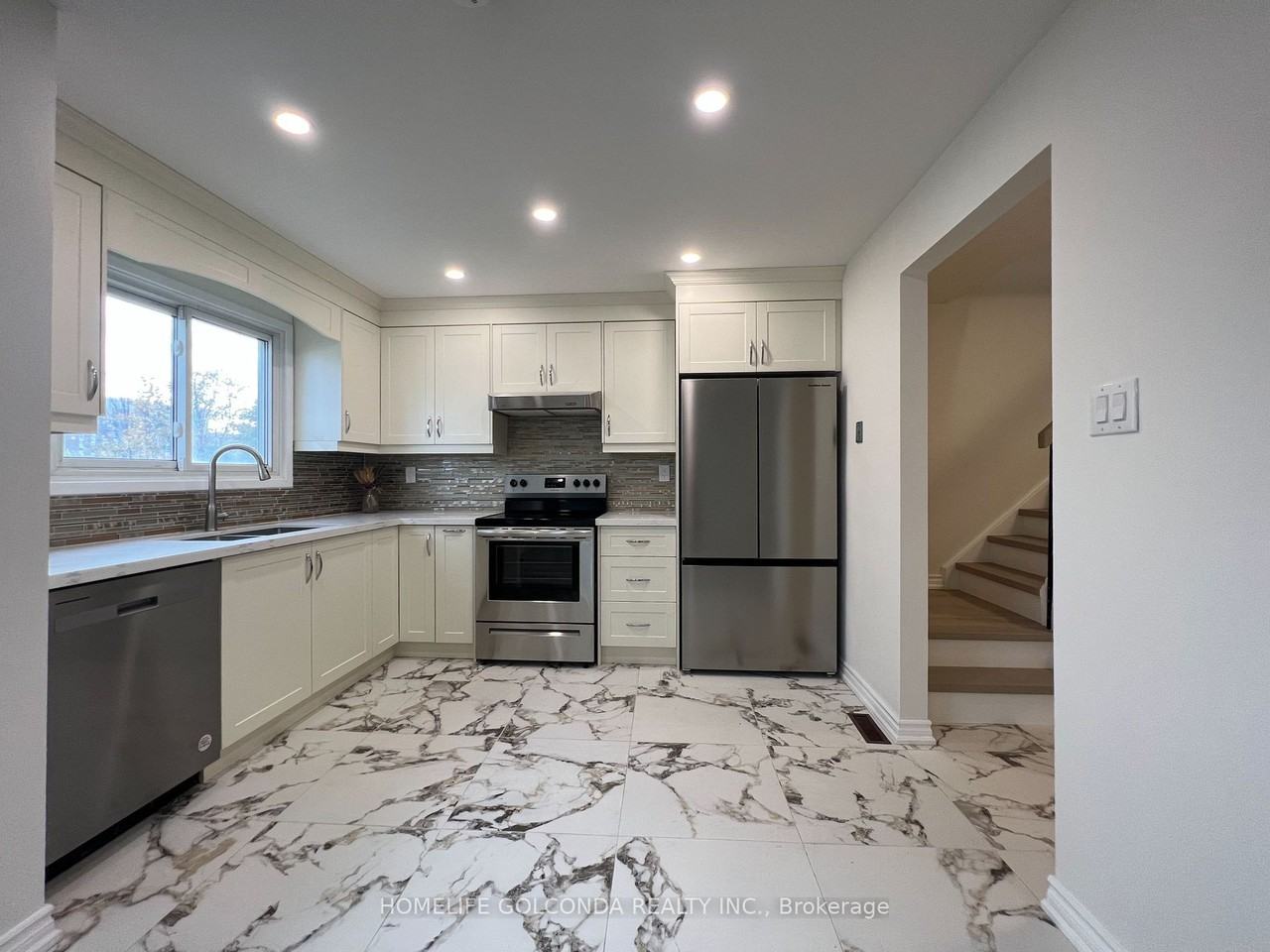 49 Snapdragon Drive - Photo 3 of 6