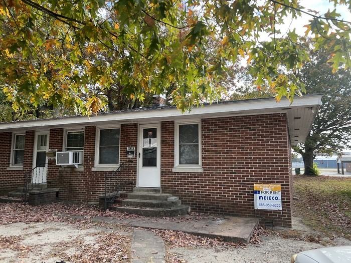 830 Madison St, Roanoke Rapids, NC 27870 2 Bedroom Apartment for 775