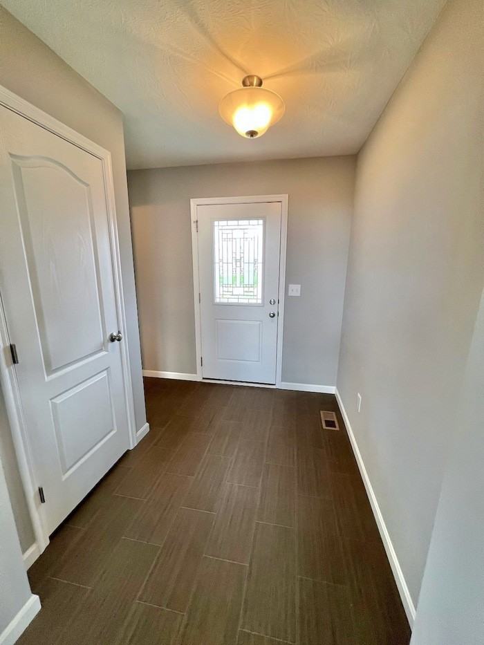 1859 Woodward Ct - Photo 3 of 33