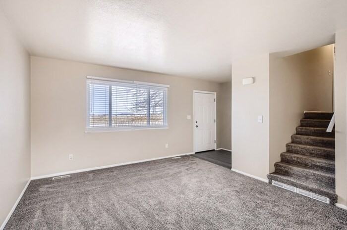 234 Grant Ave - Photo 2 of 12