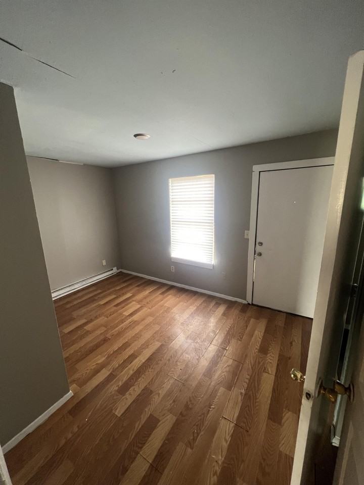 306 N Western St #1 - Photo 7 of 9