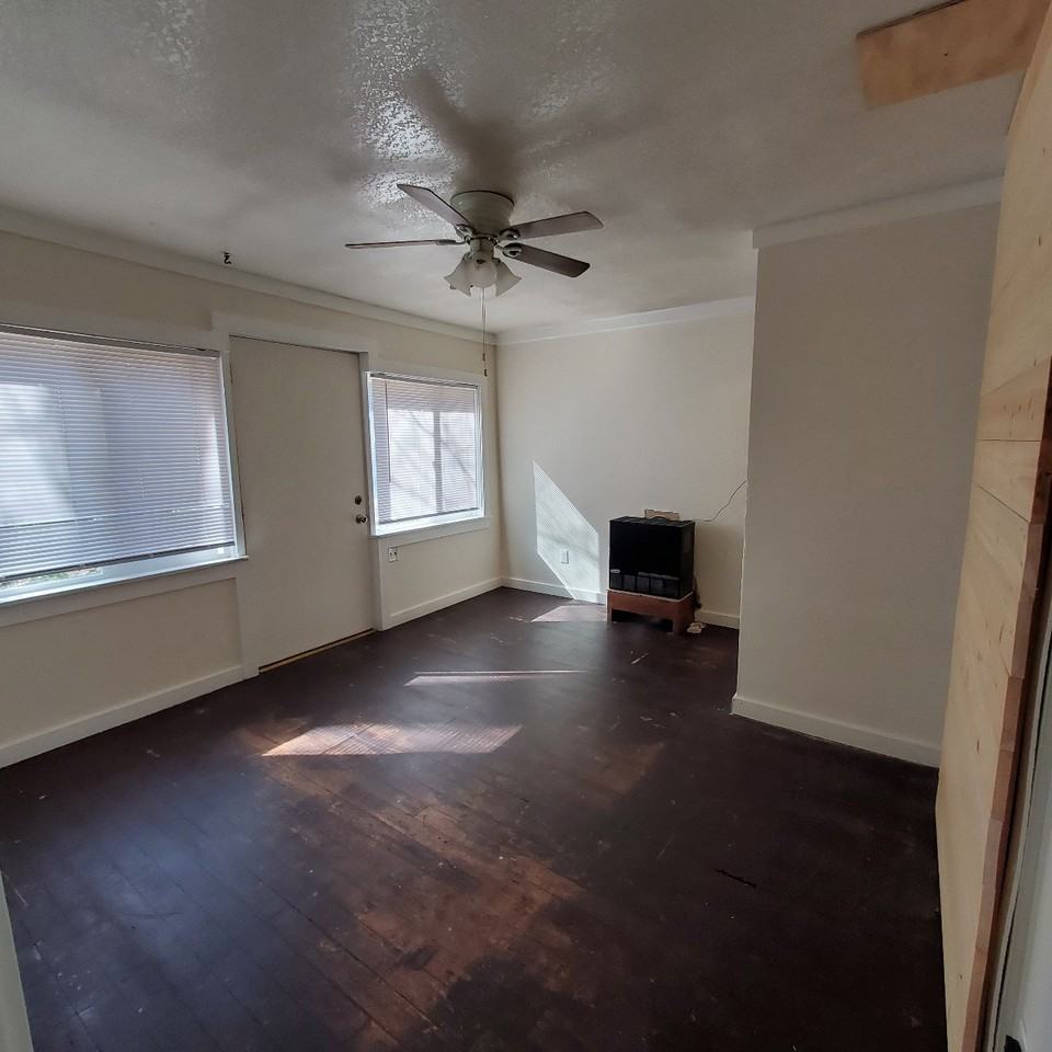 52 Davis St #NA - Photo 3 of 5