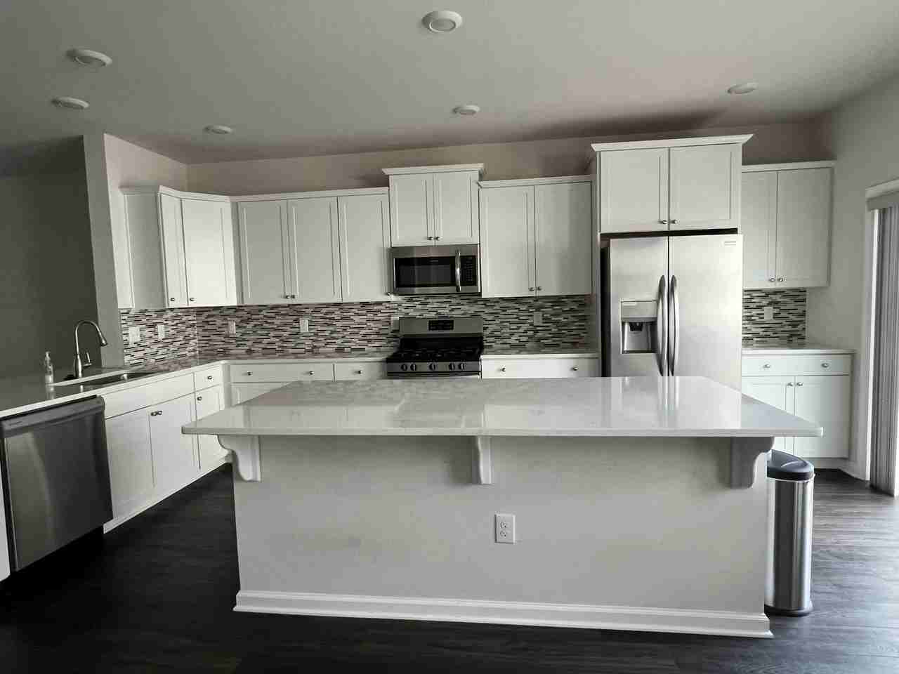 10 Ravenna Ln - Photo 3 of 18