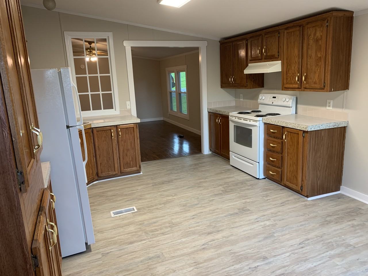 1017 Briarwood Dr #NA - Photo 2 of 15