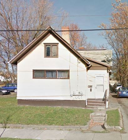 866 Smith St Uppr #UPPER