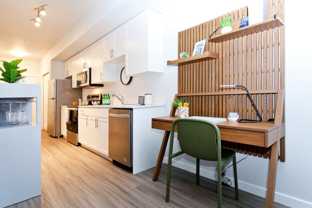 327 E Rose St - Photo 1 of 1