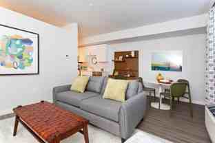 327 E Rose St - Photo 1 of 1