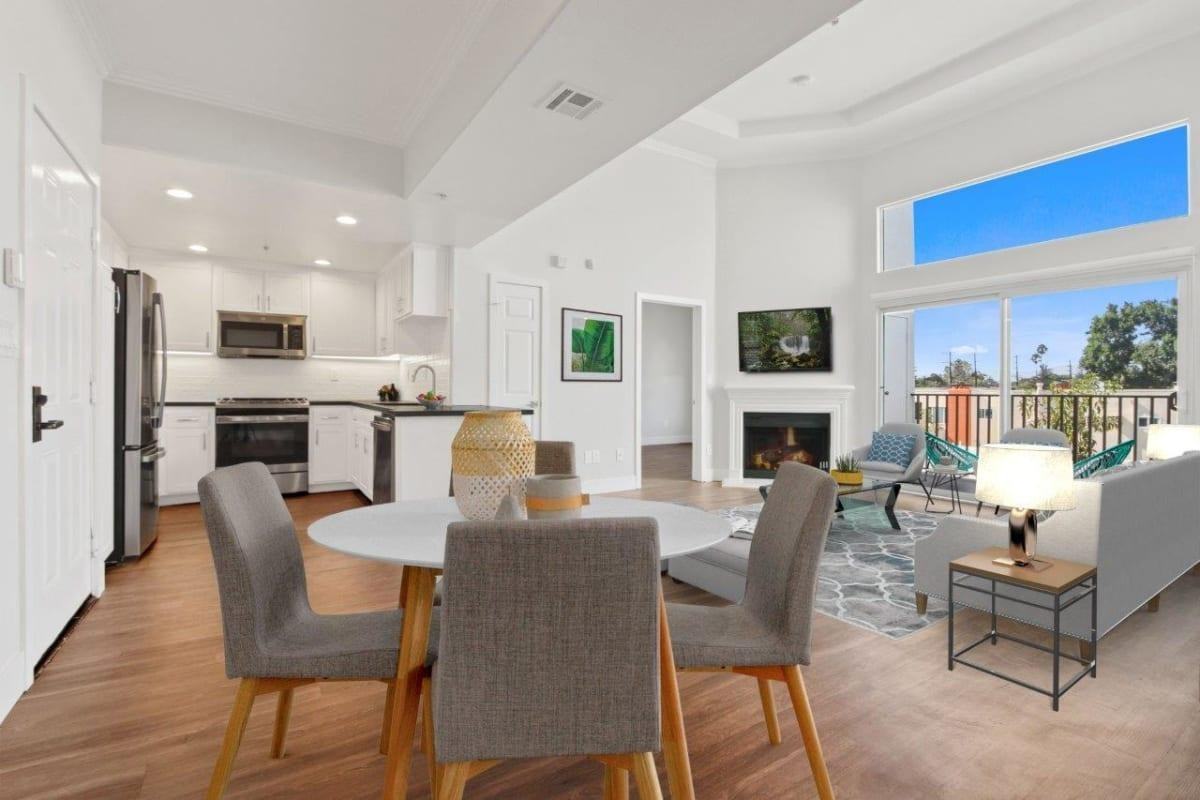 4636 Cahuenga Blvd - Photo 7 of 34