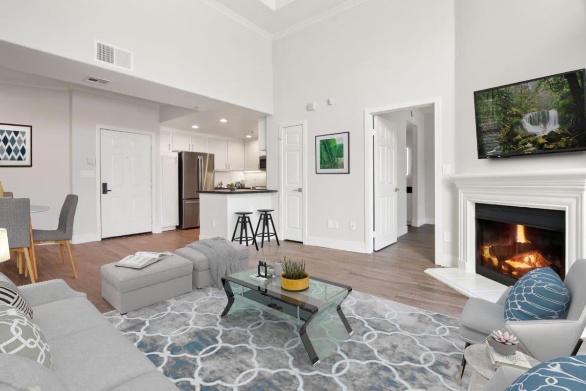 4636 Cahuenga Blvd - Photo 2 of 34