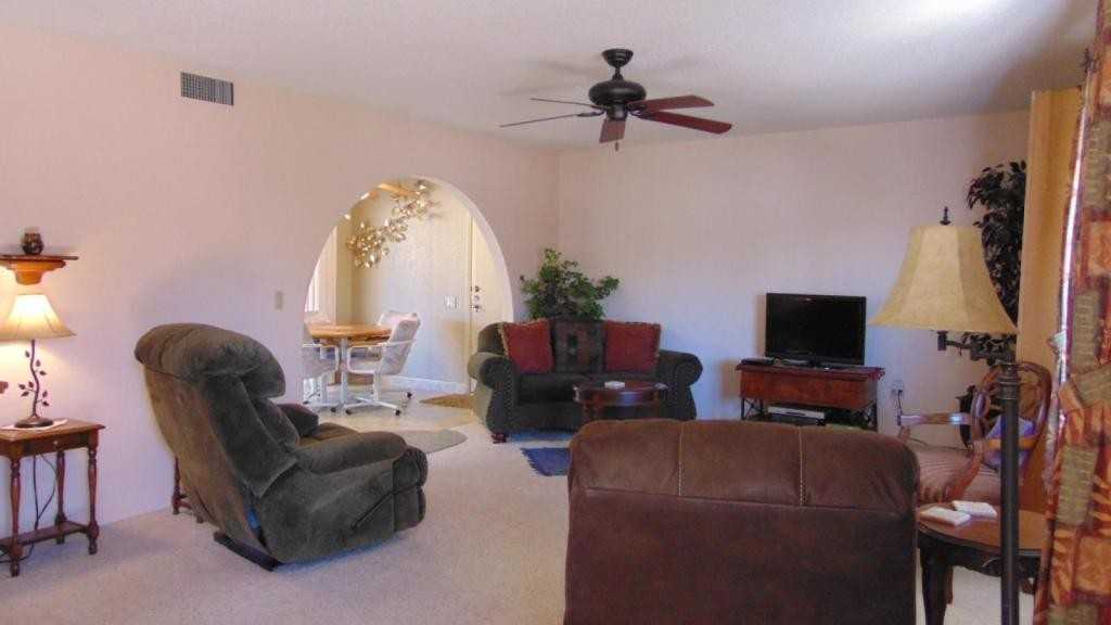 22 W Paseo Del Chino - Photo 2 of 31