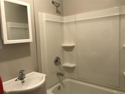 207 Franklin Ave - Photo 3 of 24