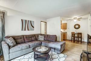 featured image of 1100 Oak Tree Ave