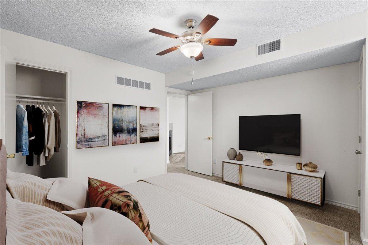 Wind River Lodge Apartments & Townhomes - Photo 7 of 28