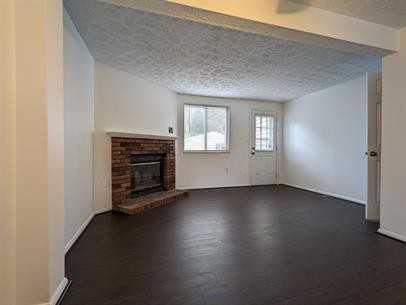 3525 Laurel View Ct #1 - Photo 3 of 25