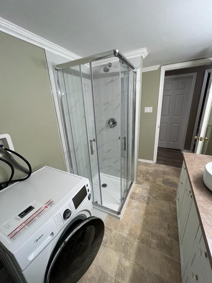 1248 52nd St - Photo 3 of 7