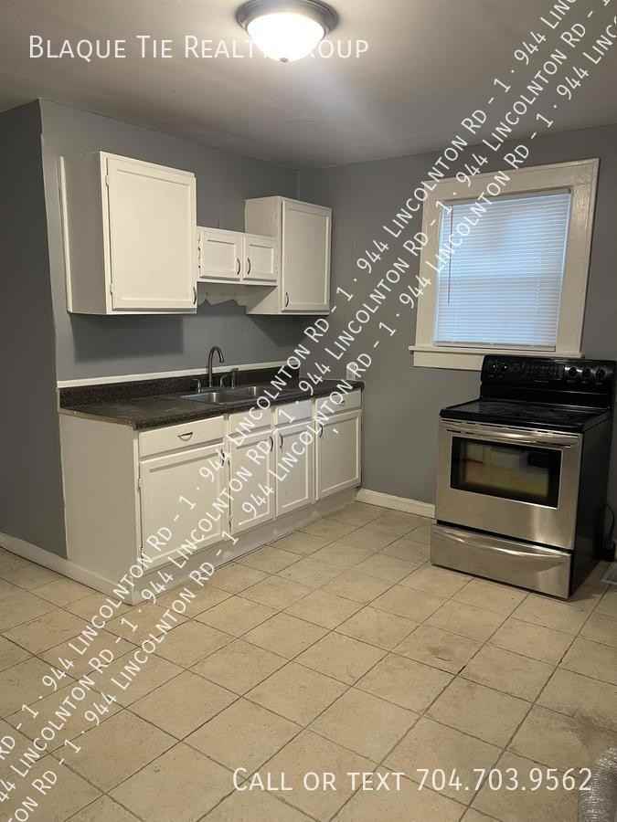 944 Lincolnton Rd #1 - Photo 7 of 11