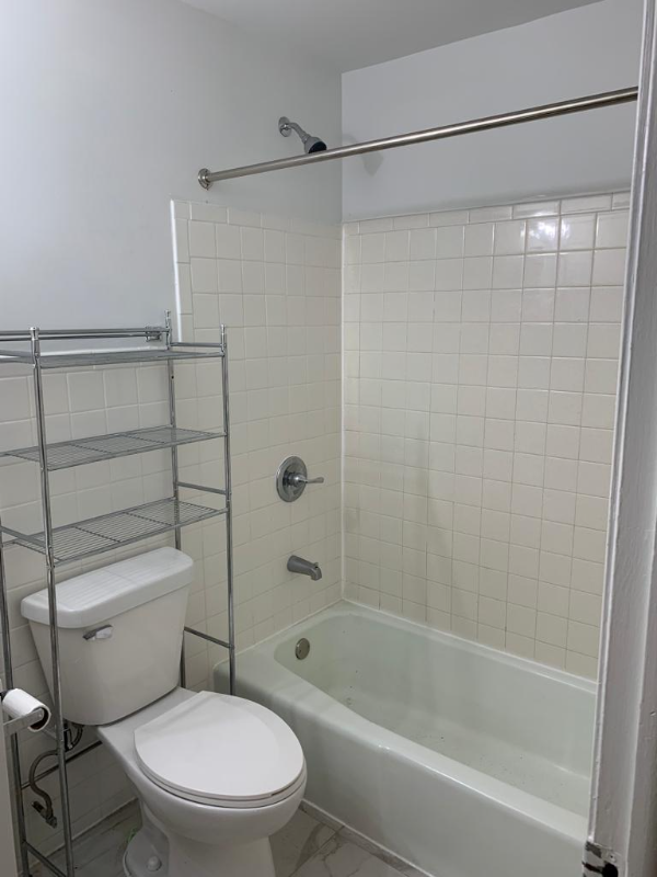 1017 North Schuyler Avenue #3 - Photo 3 of 6