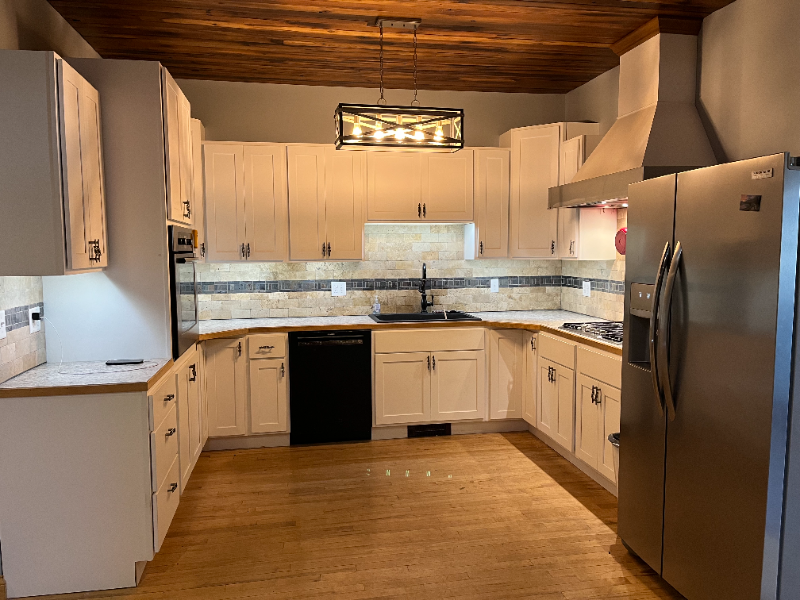 430 Strine Ln - Photo 2 of 15