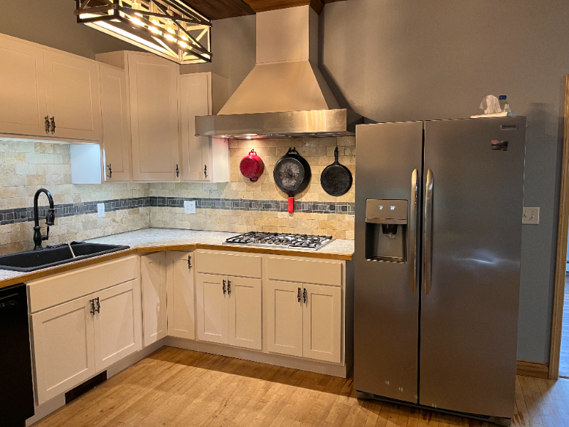 430 Strine Ln - Photo 3 of 15