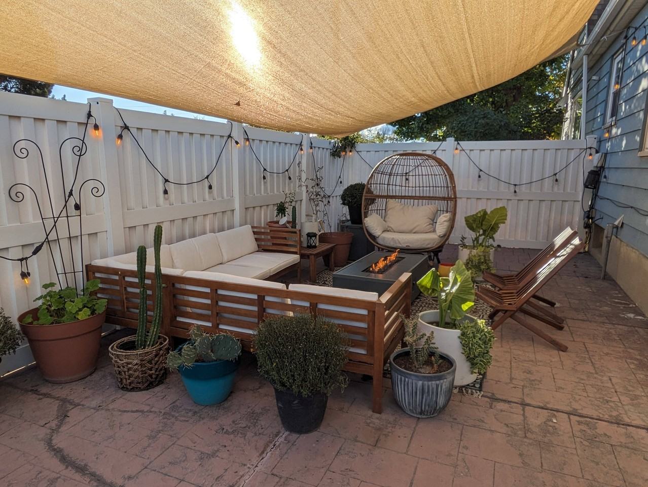 406 N Oakley St #NA - Photo 2 of 17