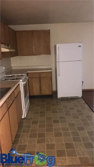 301 Leeland Street - Photo 2 of 11