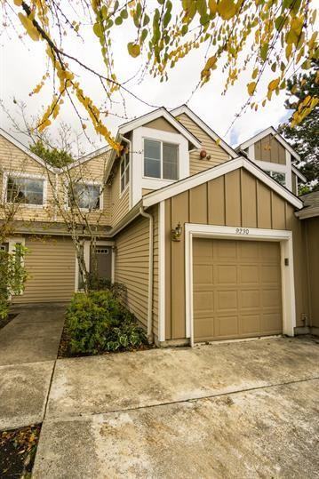 9230 159th Pl NE Unit #203, Redmond WA 98052 - Photo 2 of 26
