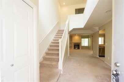 9230 159th Pl NE Unit #203, Redmond WA 98052 - Photo 4 of 26