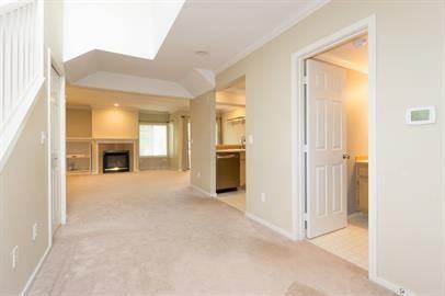 9230 159th Pl NE Unit #203, Redmond WA 98052 - Photo 6 of 26