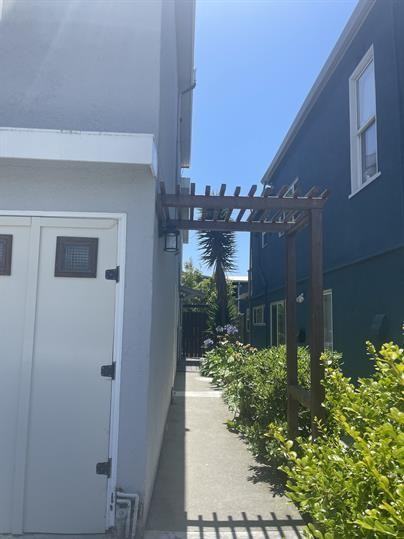 1310 Delaware St Berkeley CA 94702 TKC - Photo 2 of 18