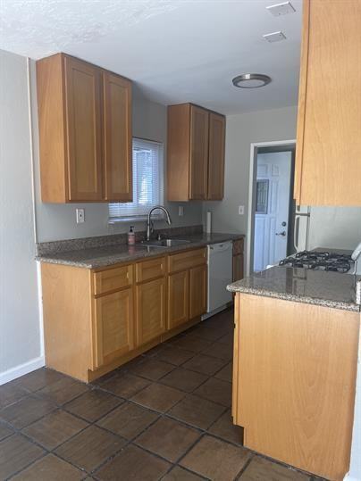 1310 Delaware St Berkeley CA 94702 TKC - Photo 5 of 18