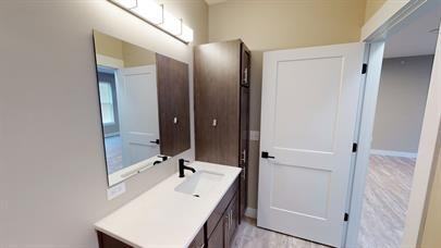 2004 University Drive - Photo 6 of 44