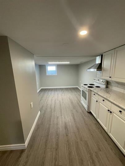 335 Southworth Street South - Photo 4 of 13