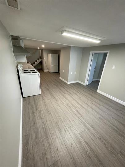 335 Southworth Street South - Photo 5 of 13