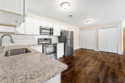 2901 W. Jefferson Ave. *EPM* - Photo 4 of 13