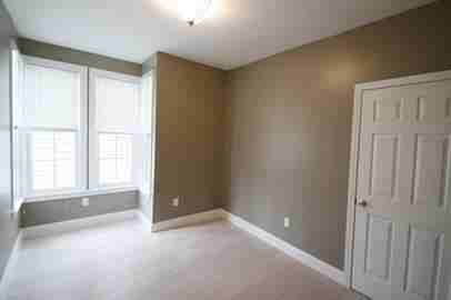 19 America St. - Photo 2 of 9