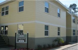 featured image of 3715 Almeda St