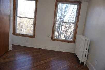 4600 Baltimore Avenue - Photo 4 of 15