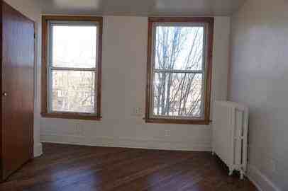 4600 Baltimore Avenue - Photo 5 of 15