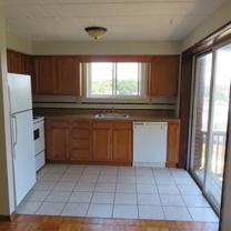 OXFORD COURT APARTMENTS -- 054 - Photo 1 of 1